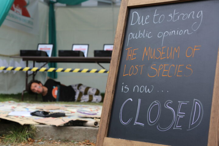 close the museum