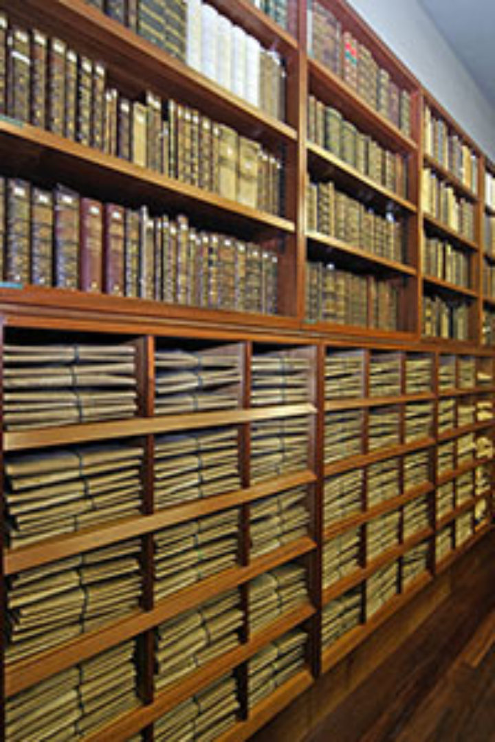 the Linnean Society library
